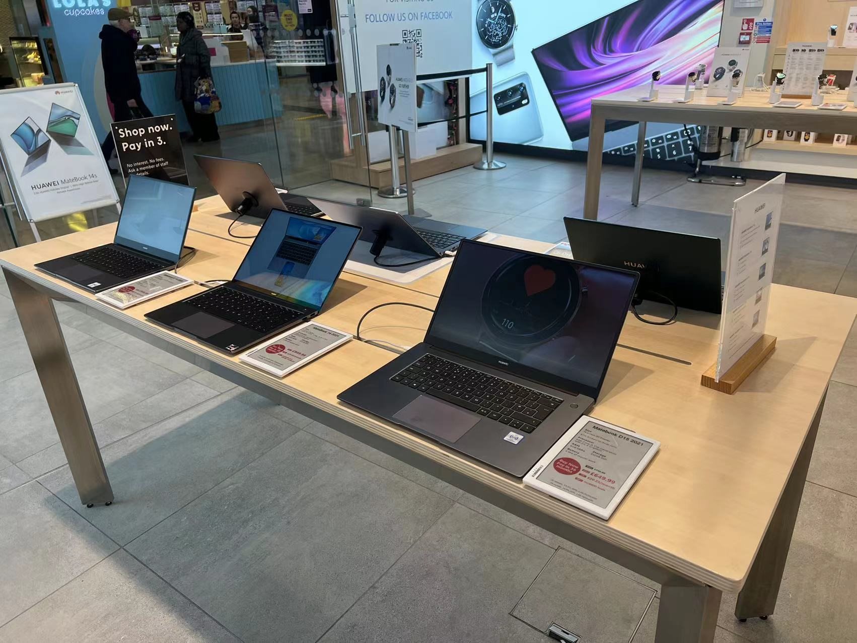 Huawei mobile retail store using AiESL electronic shelf labels